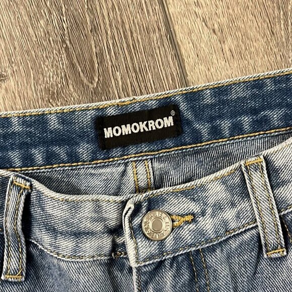 MOMOKROMLIGHT Wash Extreme  Butt Rip Mom Jeans size 10 - Picture 3 of 5